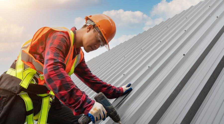 Professional residential roofers in North Monmouth, ME